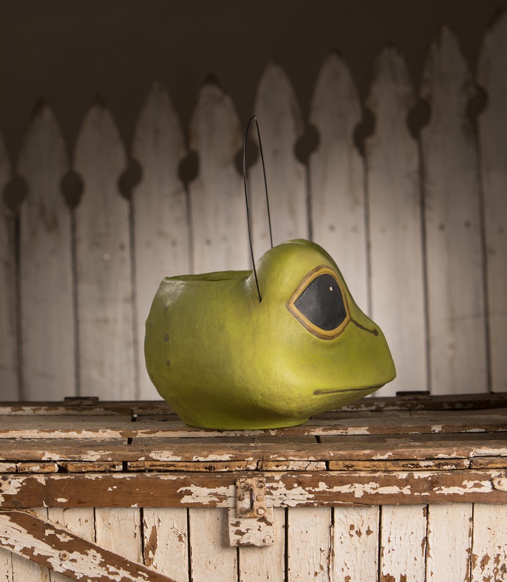 Froggie Bucket Large
