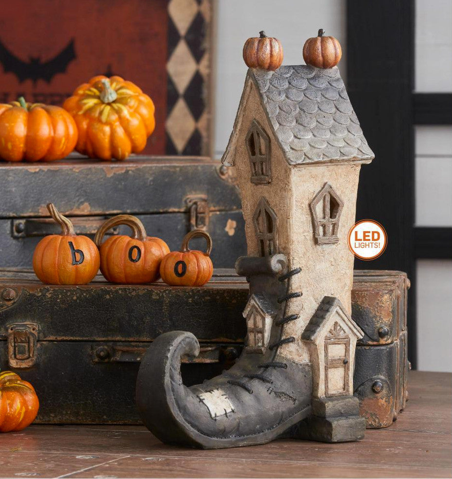 Witch Boot House - Lights Up